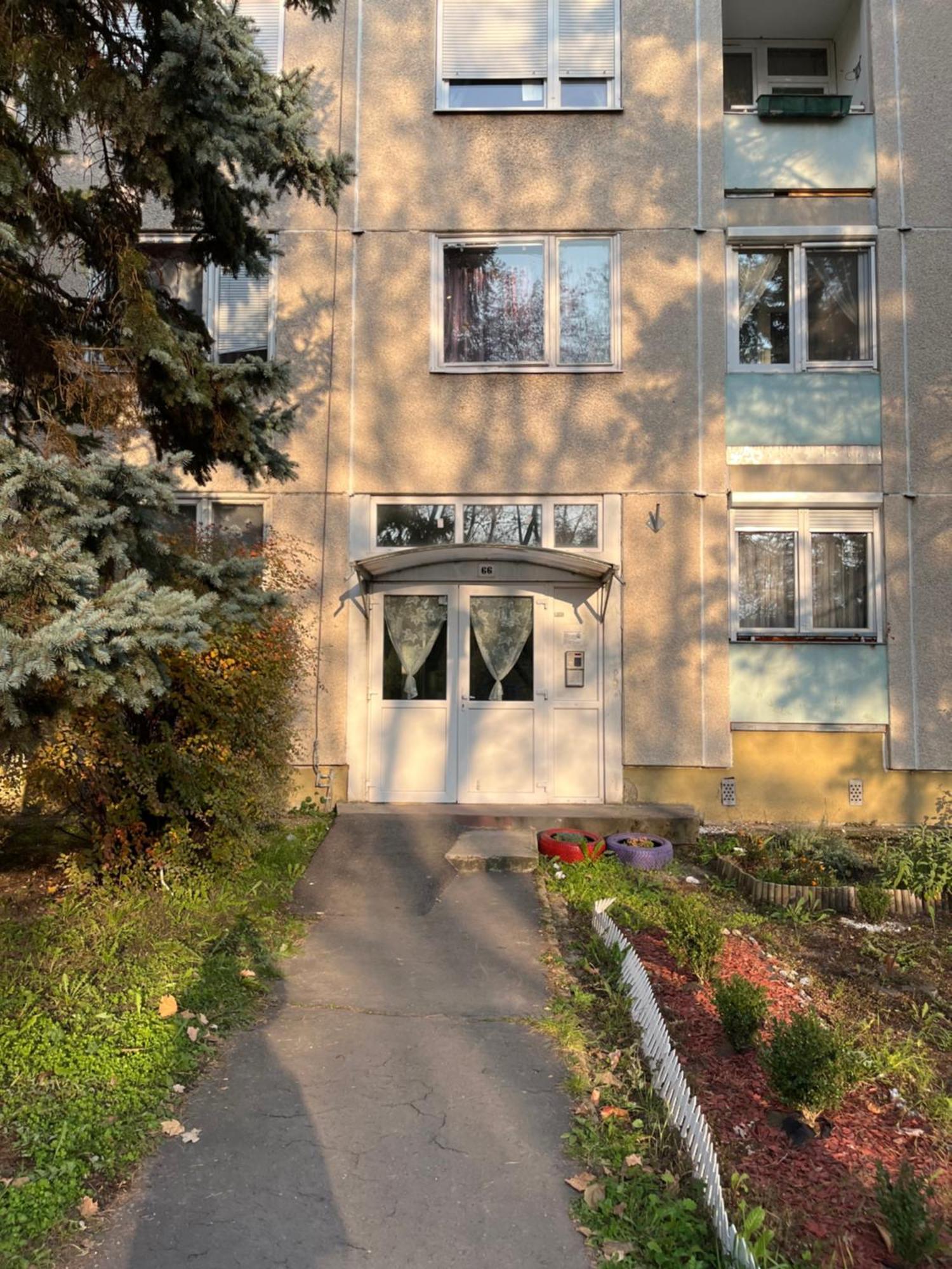 Var Apartman Miskolc Exterior foto